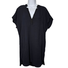 Load image into Gallery viewer, Astr The Label Crepe V-Neck Shift Dress Short Sleeve Black Women&#39;s Medium
