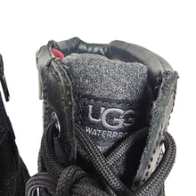 Load image into Gallery viewer, UGG Kesey Water Proof Black Leather Sherpa Boots Zip Lace Up Women Size 8
