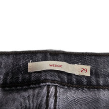 Load image into Gallery viewer, Levi&#39;s Premium Denim Wedgie High Rise Straight Jeans Faded Black Women 29
